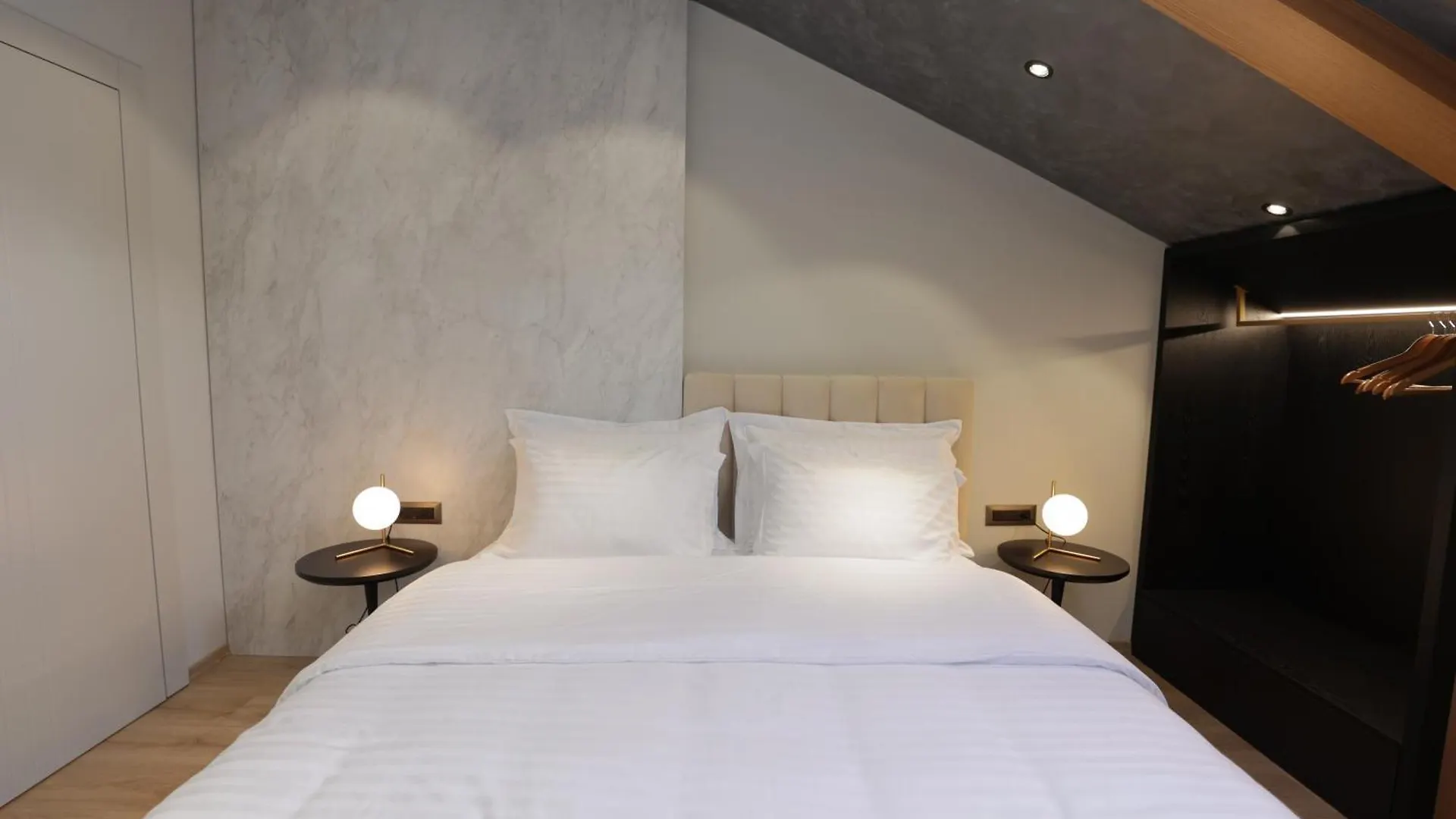 טיראנה Gremmy Boutique Hotel