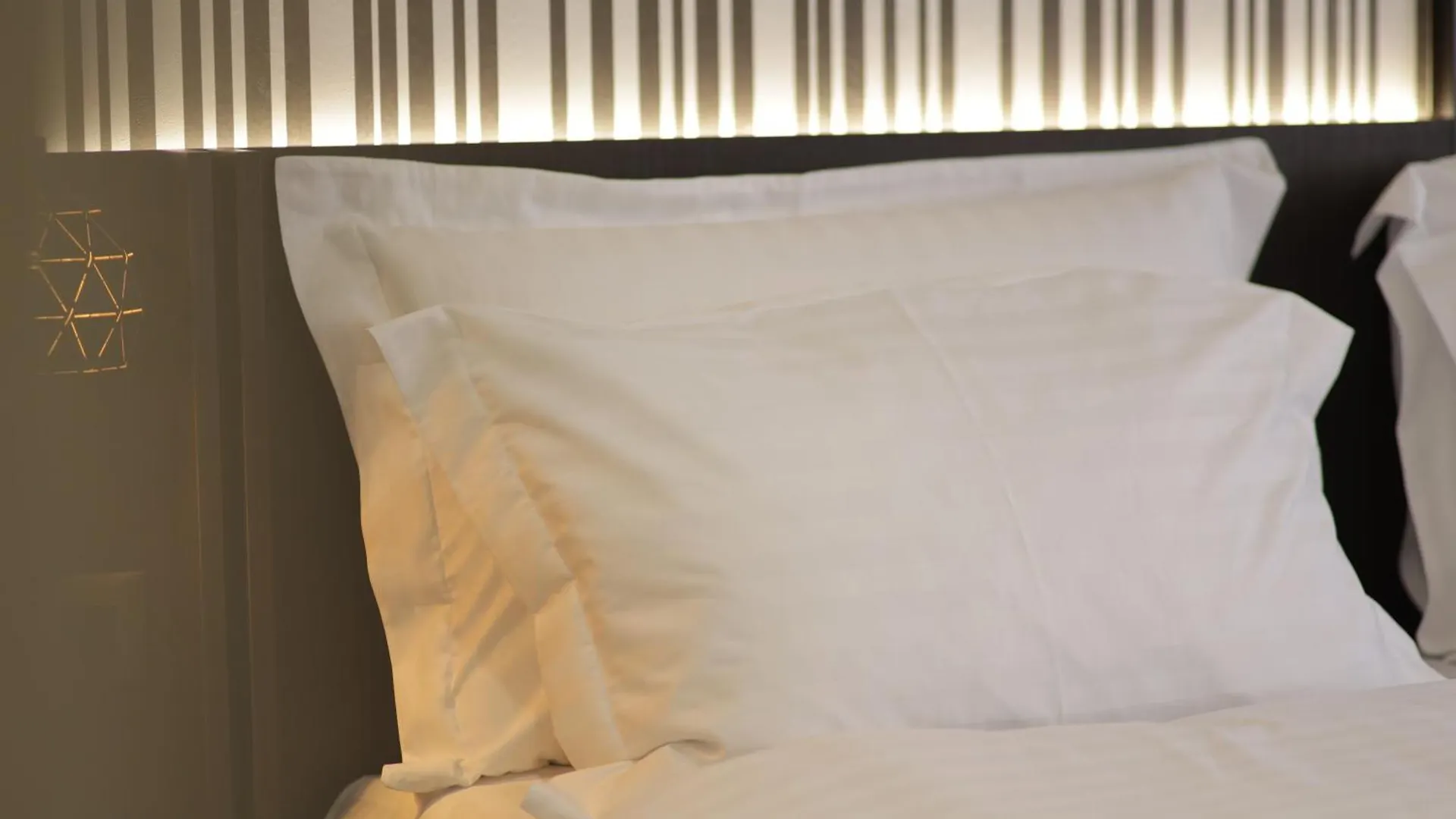 Gremmy Boutique Hotel Tirana 4*,  Albania